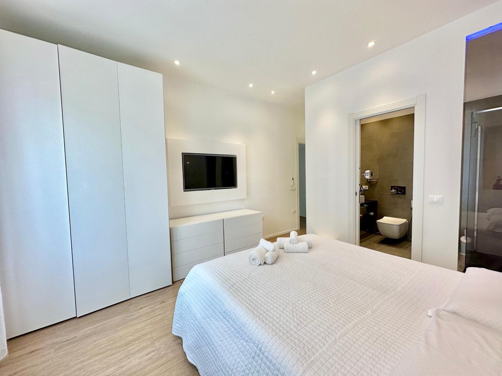 Ceo Luxury Suite Di Cagliari Eksteriør billede